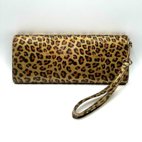 MARC BY MARC JACOBS ANIMAL PRINTS CLUTCH BROWN GOLD WRISLET  MAGNETIC CLOSURE - Picture 3 of 14
